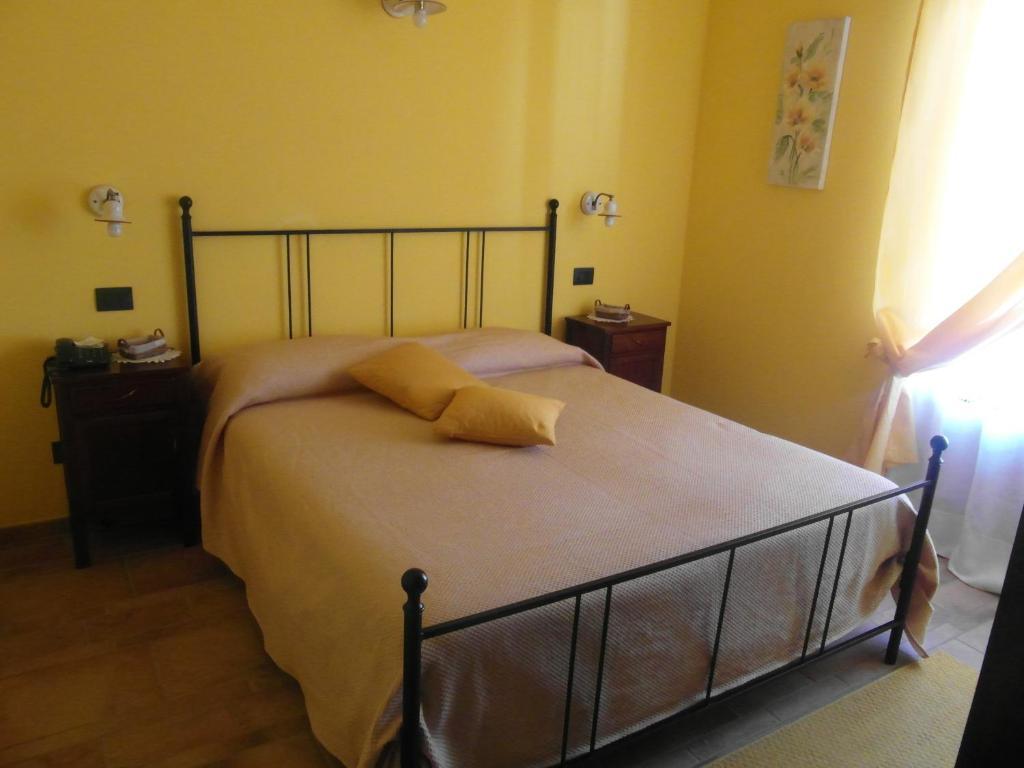 Agriturismo La Dimora Del Contadino Mondovì Rum bild